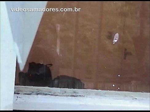 ❤️ Home excitat mirant la seva xicota amb un altre noi, gravant un vídeo de merda sense molestar la parella ☑ Porno dur a nosaltres ca.filmexxx18.ru ❌